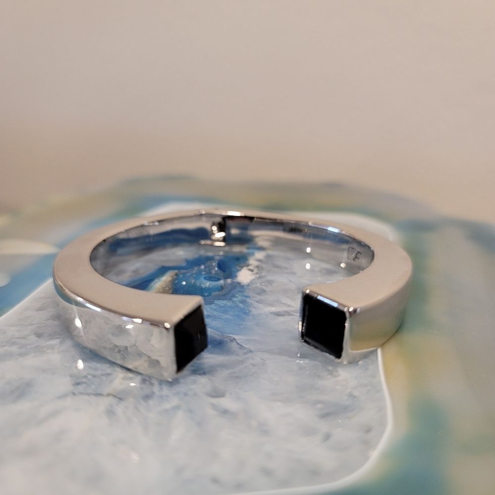 DIANE Von FURSTENBERG Cuff Bracelet - Picture 5 of 7